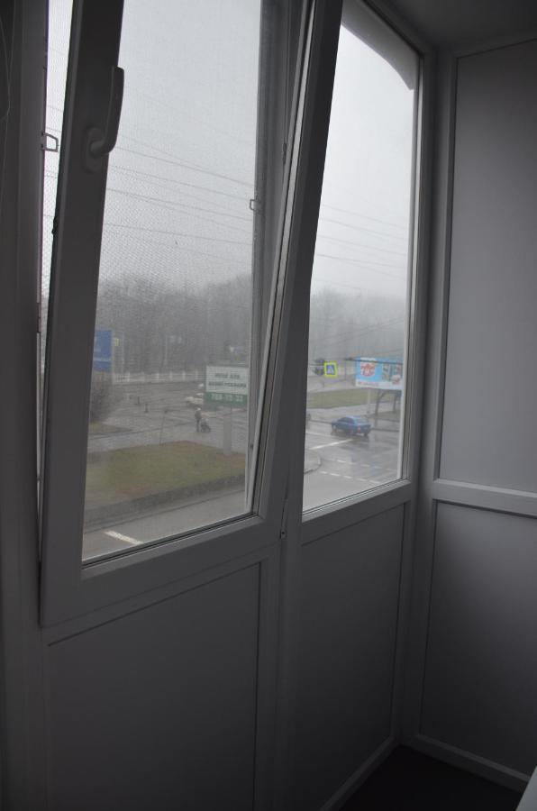 Апартаменти По Проспекту Поля Будинок 90 Dnipro Bagian luar foto